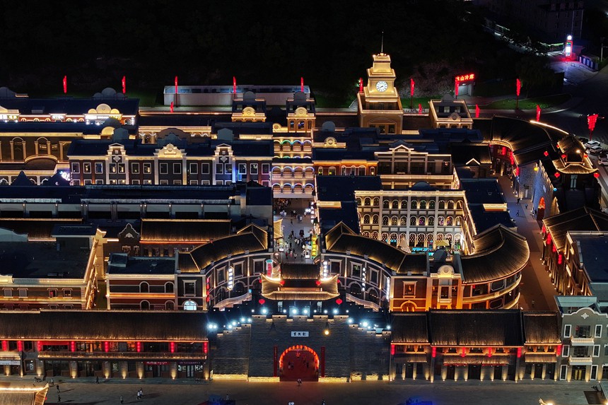 མི་དམངས་དྲ་བའི་གསར་འགོད་པ་ལི་དབྱང་གིས་པར་བླངས། 