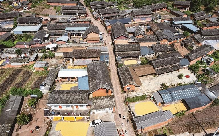 འདི་ནི་ཡུལ་སྐོར་བ་ཡུན་ནན་ཞིང་ཆེན་ཕུའུ་ཨེར་གྲོང་ཁྱེར་ཉིང་ཨེར་རྫོང་གུང་ཆུའེ་ཕིང་གྲོང་ཚོའི་ཇ་རྟའི་གནའ་ལམ་དུ་སྐྱོད་བཞིན་པ། （2025ལོའི་ཟླ་10ཚེས་23ཉིན་བརྒྱབ་པའི་པར། མི་མེད་གནམ་གྲུས་པར་བརྒྱབ）