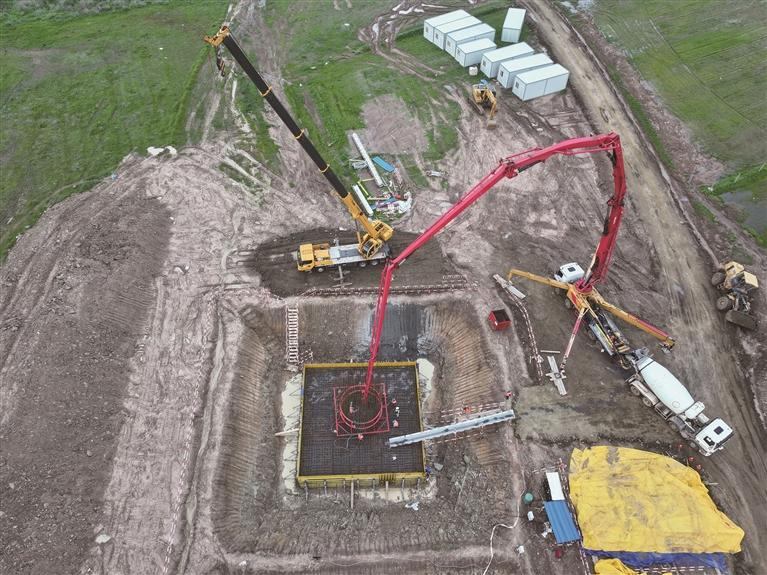 འདི་ནི་མོ་རོ་ཁོའི་མྱུར་བགྲོད་ལྕགས་ལམ་གྱི་དུས་ཐེངས་གཉིས་པའི་རྣམ་གྲངས་ཀྱི་དུམ་མཚམས་དགུ་པའི་ཏིར་ཟམ་ཨང་གསུམ་པར་ལུགས་རྒྱག་བཞིན་པ།