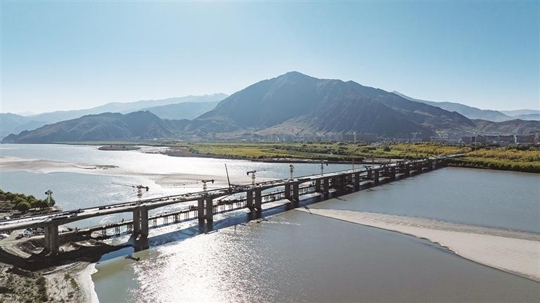 འདི་ནི་བོད་ལྗོངས་ལྷོ་ཁ་ཟ་རྭ་ལམ་གྱི་གཙང་སྒྲོལ་ཟམ་ཆེན་ཡིན་པ།