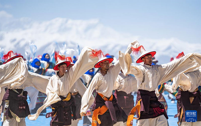 ༄༅།།གནམ་མཚོའི་དར་ཁ་ཕྱེ་བ། 