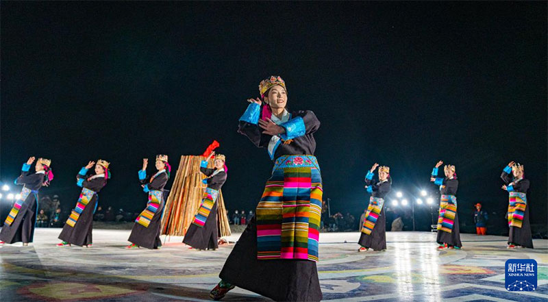 ༄༅།།གནམ་མཚོའི་དར་ཁ་ཕྱེ་བ། 
